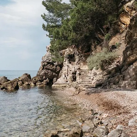 Villa Exclusive Waterfront - Cote Dazur *