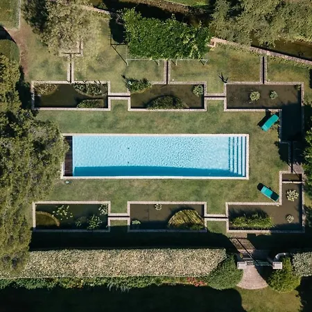 Exclusive Waterfront - Cote Dazur *